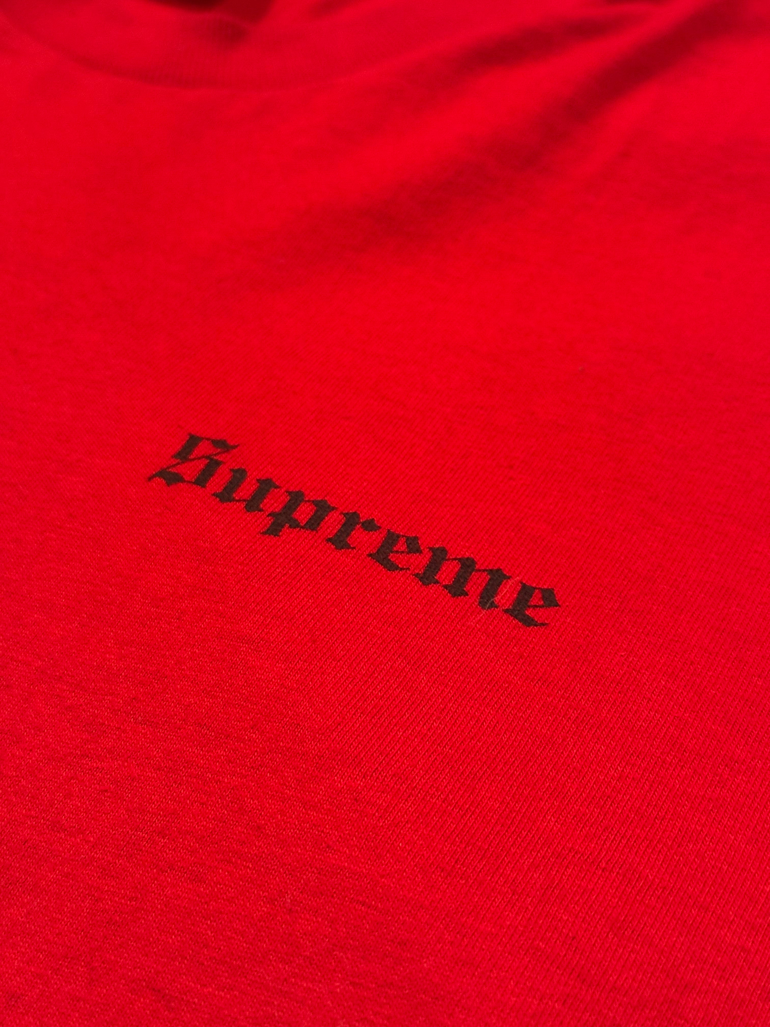 SUPREME T-shirt