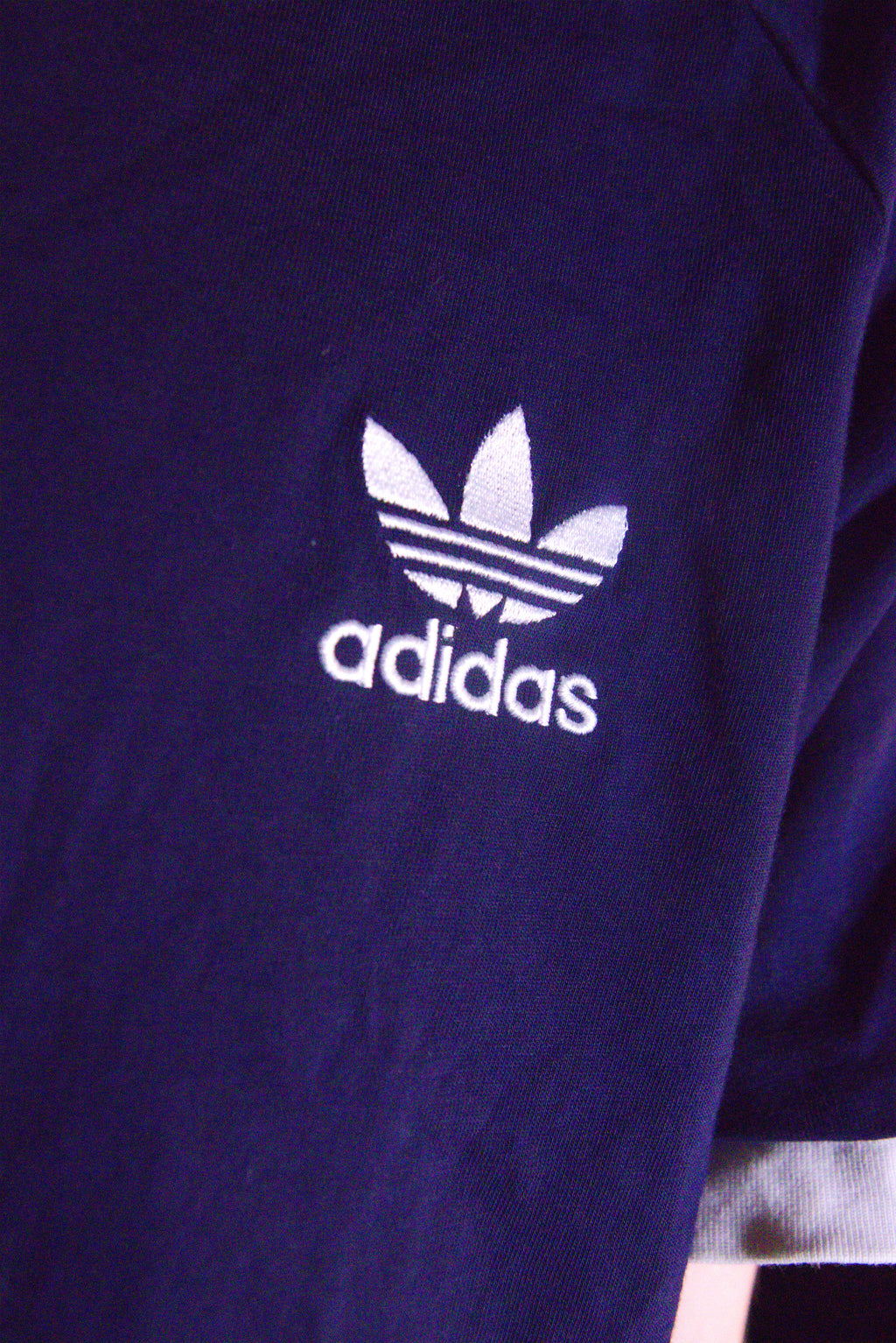 ADIDAS T-shirt